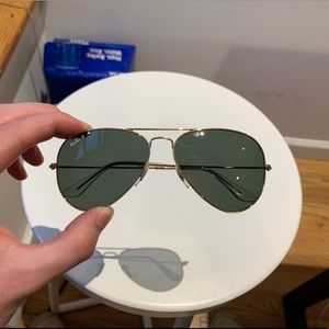 Ray-Bans Polarized Aviators Gold Frame G-15 Lens